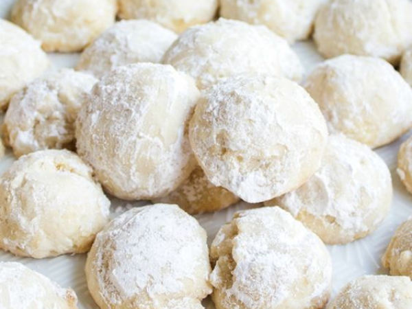 Snowball cookies.